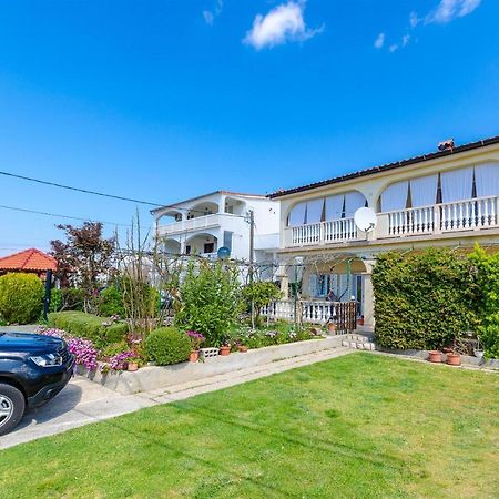 Apartments Mijatovic 로파르 외부 사진